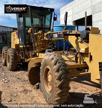 Motoniveladora Caterpillar 120K