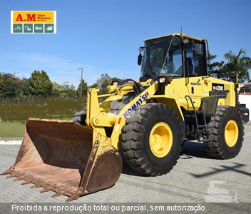 Pá Carregadeira Komatsu WA200