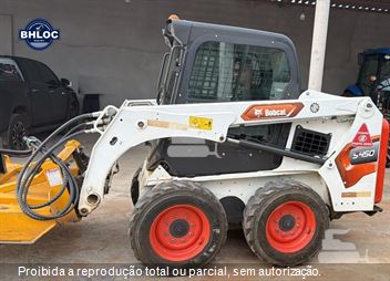 Mini-Carregadeira Bobcat S450