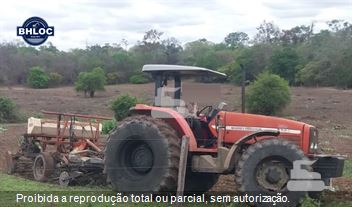 Trator Agrícola Massey Ferguson MF5320