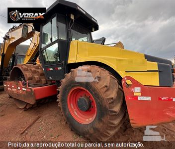 Rolo Compactador Dynapac CA250