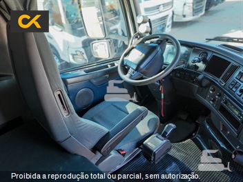 Caminhão Volvo FH-460 6x2 2p (Diesel) (E5)