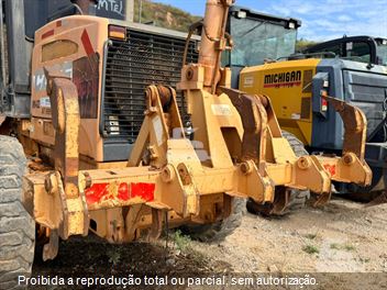 Motoniveladora Case 865