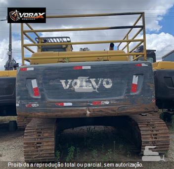 Escavadeira Volvo EC210BLC
