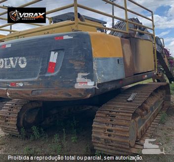 Escavadeira Volvo EC210BLC