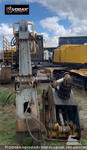 Escavadeira Volvo EC210BLC