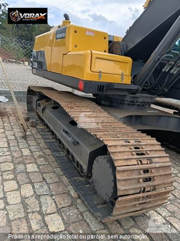 Escavadeira Volvo EC220DL