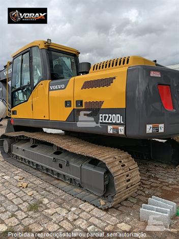 Escavadeira Volvo EC220DL