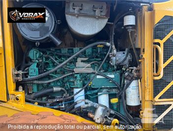 Pá Carregadeira Volvo L90F