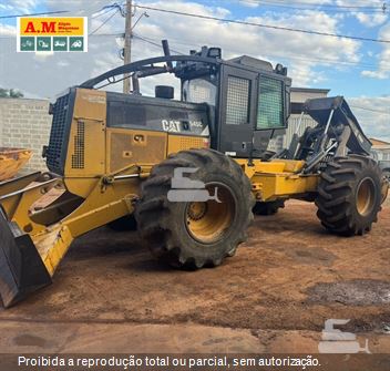 Skidder Caterpillar 545C