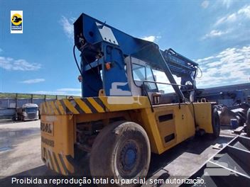 Reach Stacker Madal MD-4018