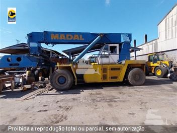 Reach Stacker Madal MD-4018