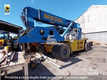 Reach Stacker Madal MD-4018