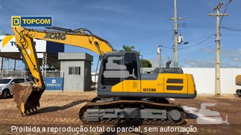 Escavadeira XCMG XE225BR