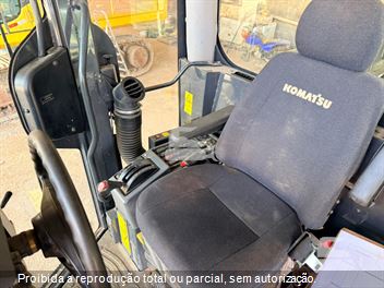 Motoniveladora Komatsu GD655-3