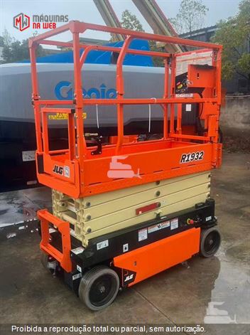 Plataforma Aérea (Elevatória) JLG R1932