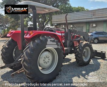 Trator Agrícola Massey Ferguson MF 4275