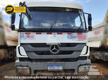 Caminhão Mercedes-Benz Axor 3131 6x4 2p (diesel)(E5)
