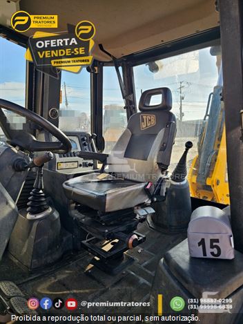 Retro Escavadeira JCB 3CX