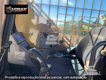 Escavadeira Florestal Komatsu PC200