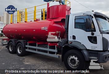 Caminhão Ford CARGO 3132 E 6x4 T 3-Eixos 2p (Diesel)