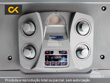 Caminhão Iveco TECTOR 260E30 6x4 2p (Diesel)(E5)