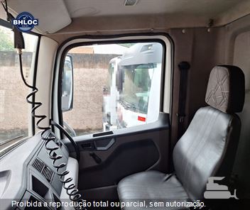 Caminhão Volkswagen 17-230 E Constellation 2p (Diesel)(E5)