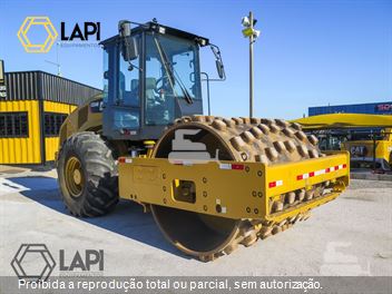 Rolo Compactador Caterpillar CS 54B