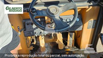 Pá Carregadeira Case W20D