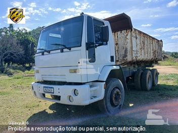 Caminhão Ford CARGO 2626 6x4 T 3-Eixos 2p (diesel)