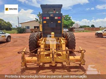 Motoniveladora Caterpillar 140K