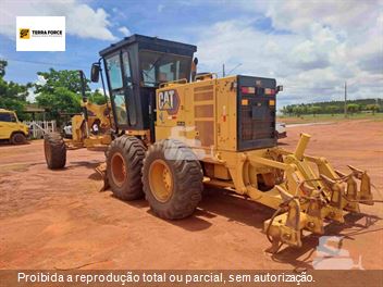 Motoniveladora Caterpillar 140K