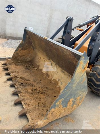 Pá Carregadeira Case W20E