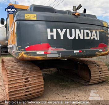 Escavadeira Hyundai R220LC-9