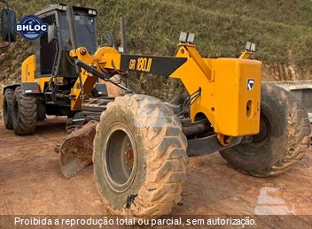 Motoniveladora XCMG GR180