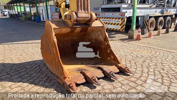 Escavadeira Caterpillar 336D2L ME
