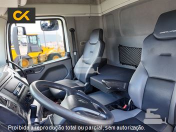 Caminhão Volkswagen 33-460 Constellation 6x4 2p (diesel)(E5)