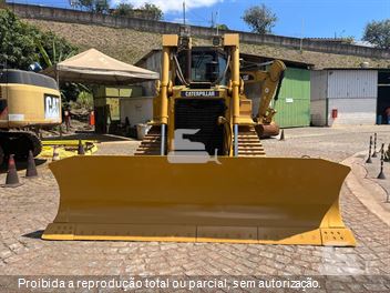 Trator de Esteira Caterpillar D6T