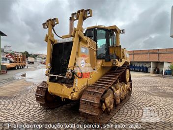 Trator de Esteira Caterpillar D9T