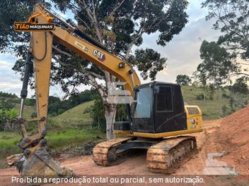 Escavadeira Caterpillar 313D2 L