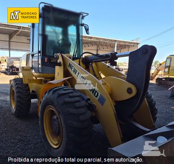 Pá Carregadeira New Holland W130