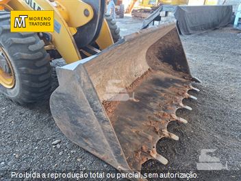 Pá Carregadeira New Holland W130