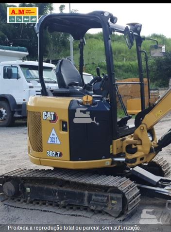 Mini-Escavadeira Caterpillar 302.7