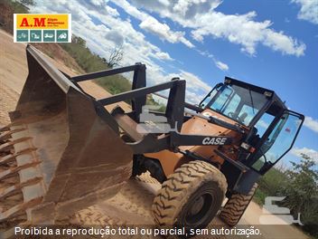 Pá Carregadeira Case W20F