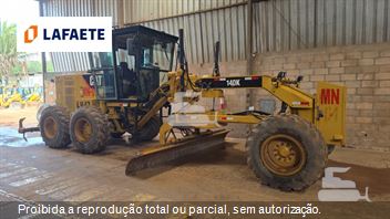 Motoniveladora Caterpillar 140K