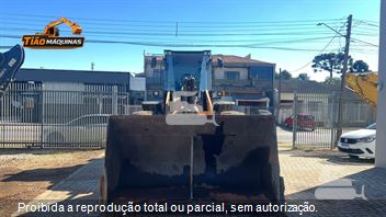 Pá Carregadeira Case 821E