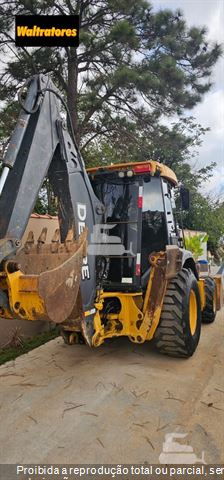 Retro Escavadeira John Deere 310L