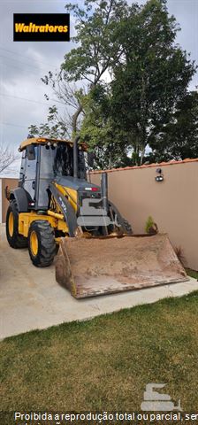 Retro Escavadeira John Deere 310L