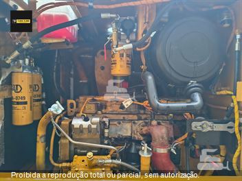 Motoniveladora Caterpillar 140K