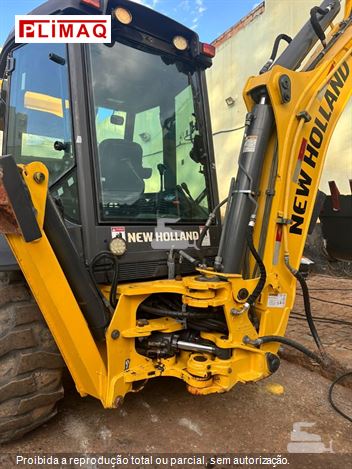 Retro Escavadeira New Holland B95B